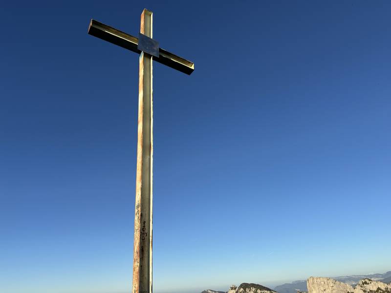 La Croix de Pierre Chauve au col de Tourniol